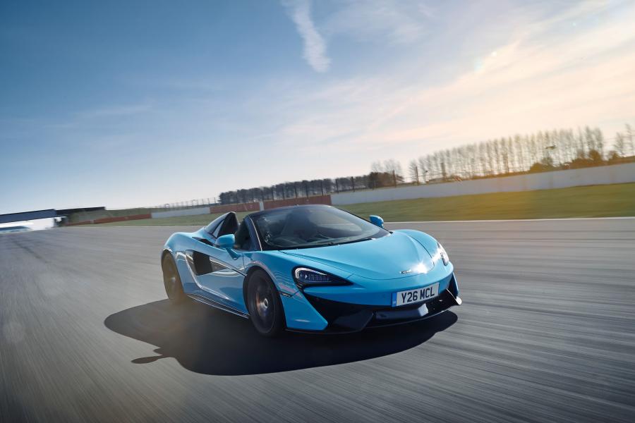  McLaren 570S Spider Track Pack 2018 года  (UK) (фото 1 из 4)